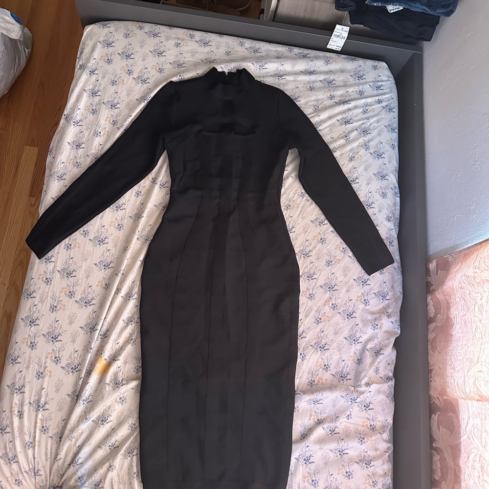 Elegant Black Long Sleeve Dress